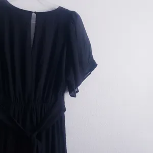 Baltic Born Katherine Maxi Dress Ruffle V-Neckline Ruffle New Without Tags thumbnail 9