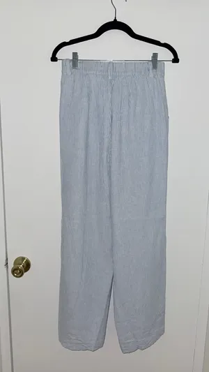 Hollister Livvy Ultra High-Rise Wide-Leg Pants thumbnail 5