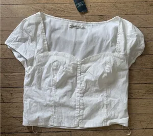 NWT Abercrombie & Fitch Crop Top thumbnail 1
