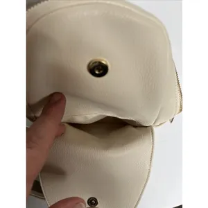 Universal Threads Crossbody Bag Womens Small Light Beige Zip Pockets Adjustable thumbnail 12