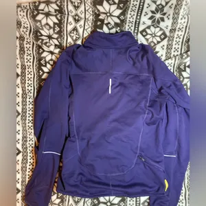 Nike Livestrong running jacket Medium thumbnail 2