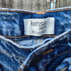 NEW Kensie Carla Wide Leg Blue Jeans 8/29 thumbnail 9
