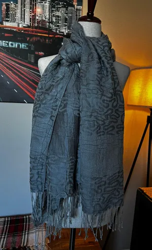 100%  scarf thumbnail 1