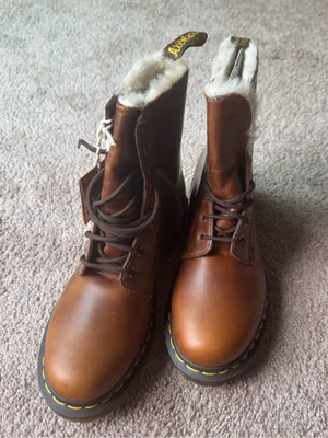 Dr. Martens 1460 Serena Boots Butterscotch Brown New 9 thumbnail 6