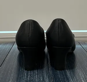 Easy Street Pumps thumbnail 5