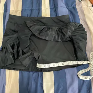 Inphorm Chic Black Pleated Mini Skort Size M thumbnail 7
