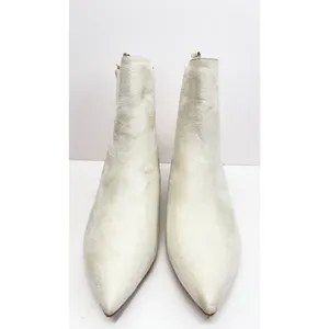 Journee‎ Collection Chelsea Comfort Booties Size 9 Ivory Ankle Boots thumbnail 5