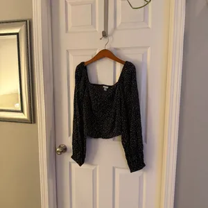 Medium Cropped Target Black A New Day Long Sleeve Black Polka Dot Blouse thumbnail 2