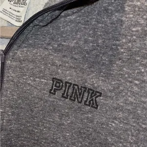 PINK vs Quarter Zip thumbnail 2