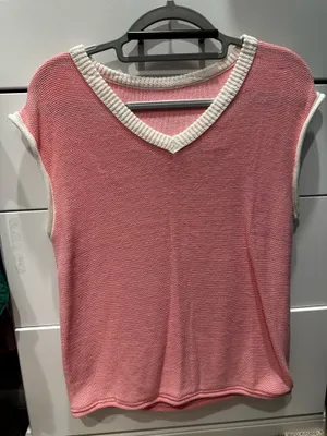 Pink Contrast Trim Sweater Vest 💗🤍 thumbnail 1