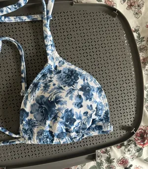 Abercrombie Bikini Top thumbnail 4