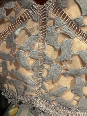 HD Elliatt Anthropologie LILAC Lace LONG vneck strappy Dress L thumbnail 10