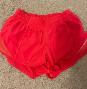 Red Lululemon Hotty Hot Shorts 2.5" thumbnail 1