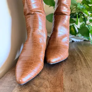 LifeStride‎ Stratford Wide Calf Knee High Boots Bown Croc Embossed Women 8.5 thumbnail 3