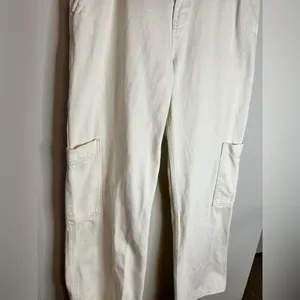 H&M Wide Leg Cream Cargo Pants Size 10 thumbnail 2