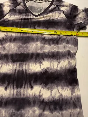 Nike Pro Combat Dri Fit Shirt Women Sz S Black White Tie Dye V Neck Fitted thumbnail 4