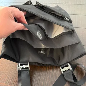 Baggallini Black Nylon Tote Bag Multi-Pocket Travel Shoulder Bag Large Organizer thumbnail 9