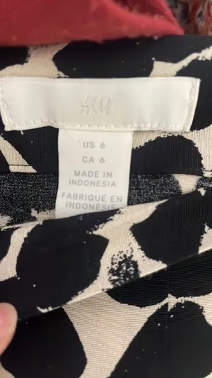 H&M Skirt thumbnail 4