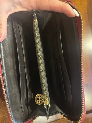Tory Burch red patent leather large wallet  thumbnail 5
