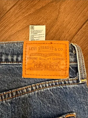 Levi’s Premium Ribcage Straight Ankle Jeans | Size 31 - C73-020 thumbnail 9