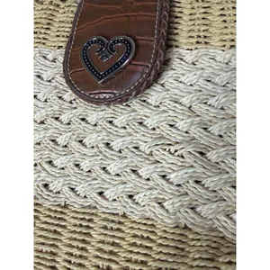 Vintage Coldwater Creek Woven Straw Shoulder Bag Brown Heart Medallion thumbnail 5