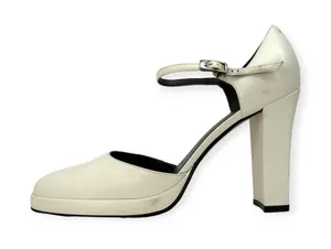 Andrea Coleccion | Size 8 | White Leather Round Toe Chunky 4 Inch High Heel Pump thumbnail 5