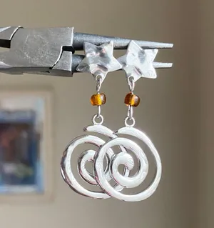 Handmade retro vintage boho funky grunge style stainless steel star & swirl dangle earrings☀️🌀 thumbnail 3
