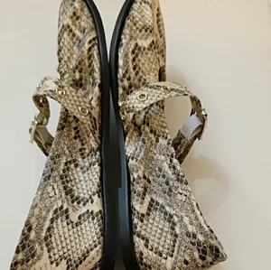 RACHEL Rachel Roy Snake Print Baby Doll Flats Size 8.5 thumbnail 6
