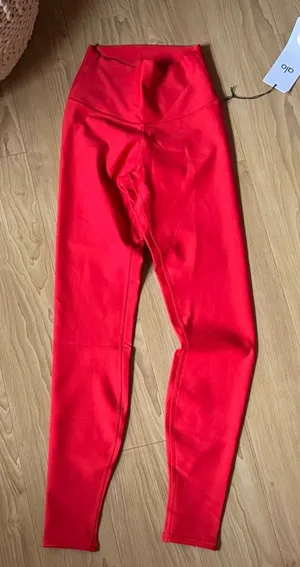 ALO Yoga AIRLIFT WINTER WARM HIGH WAIST LEGGING thumbnail 1