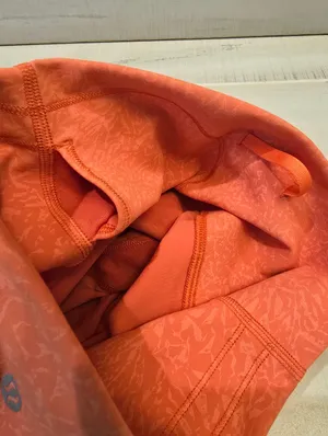 {2} Lululemon Wunder Train Crunch Warm Coral Orange Shorts thumbnail 11