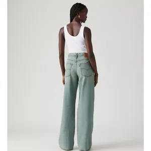 Levi's Women's 28x31 Premium Xl Baggy Straight Jeans Medium Wash thumbnail 3