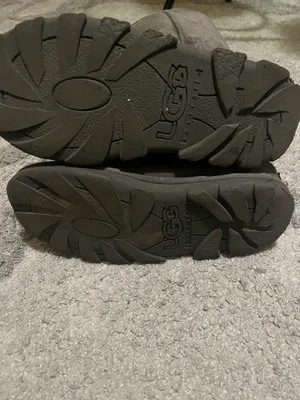 UGG Boots thumbnail 3