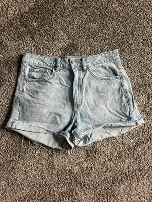 Garage Jean Shorts thumbnail 2