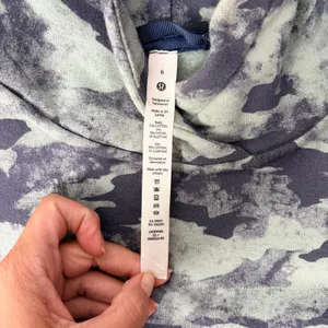Lululemon Loungeful Cropped Hoodie Women 6 Heritage Camo Blue Fleece LW3FPWS thumbnail 10