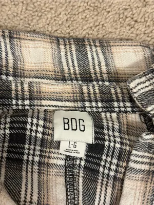 Urban Outfitters BDG Vintage Flannel Neutral Grey and Cream Stripe Colorway thumbnail 3