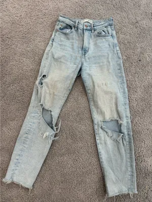 Stradivarius Jeans Mom Slim thumbnail 1
