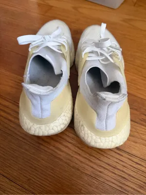 adidas ultra boost 2022 White Athletic Running Shoes thumbnail 3