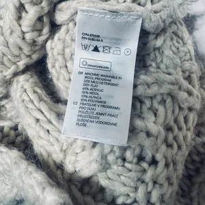 H&M Chunky Cable Knit Roll Neck Sweater Oatmeal Cream Women’s Size L Wool Alpaca thumbnail 5