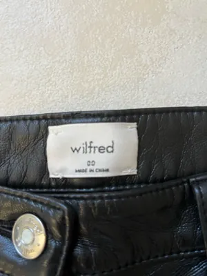 Wilfred Aritzia Leather Melina Pants thumbnail 3