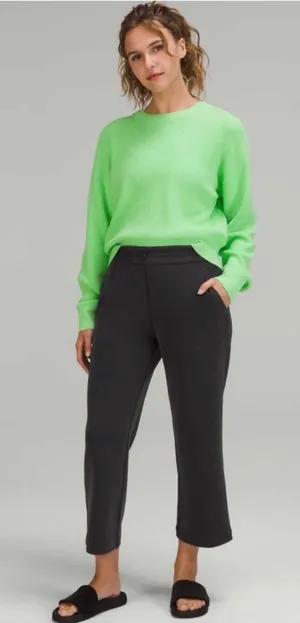 Lululemon 14 Softstreme High Rise Straight Leg Crop Pant thumbnail 1