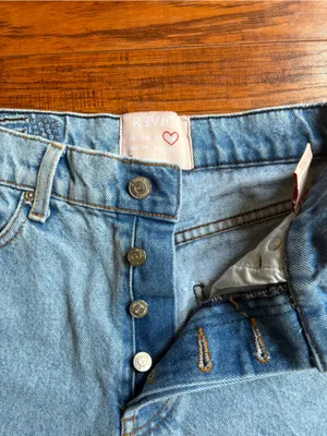Revice Denim high rise button fly raw hem shorts thumbnail 3