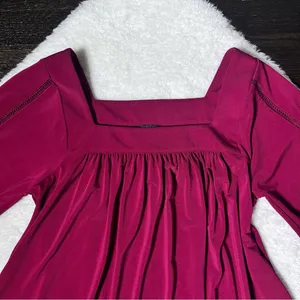NWT Ann Taylor Petite Burgundy Red Bell Sleeve Square Neck Lace Blouse thumbnail 2