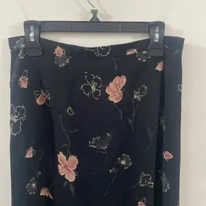 Pendleton crepe georgette floral print midi skirt vintage in black size 12 thumbnail 3