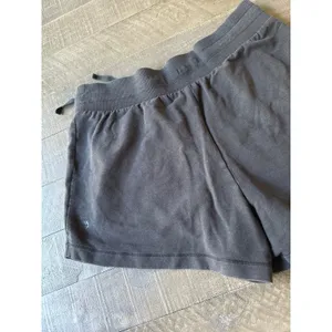 All in‎ Motion Women's Black 3" Athletic Shorts Size Medium thumbnail 5
