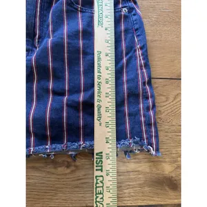American Eagle Women Size‎ 6 Mid Rise Pinstripe Mini Jean Skirt Super Stretch thumbnail 5