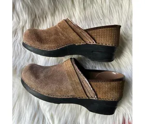 Dansko Brown Suede Clogs Mule Shoes Size 38 thumbnail 1