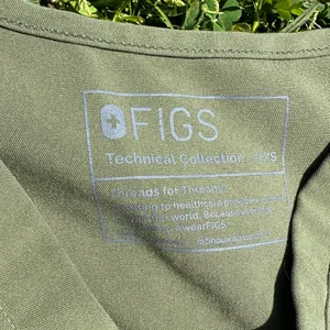 •Figs Caterina Top• thumbnail 3