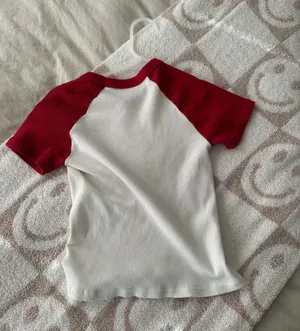 Brandy Melville Graphic Top thumbnail 2