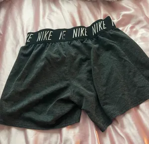 Nike Shorts thumbnail 2