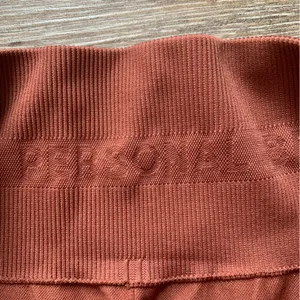 Abercrombie YPB Your Personal Best Peach Leggings M thumbnail 3
